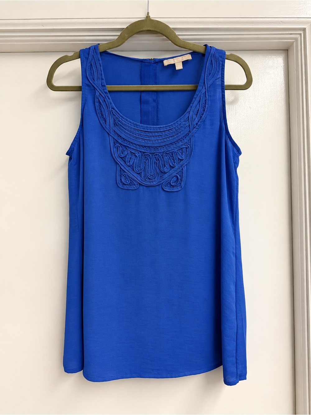 Banana Republic Cobalt Blue Embroidered Scoop Neck Sleeveless Top, Size M